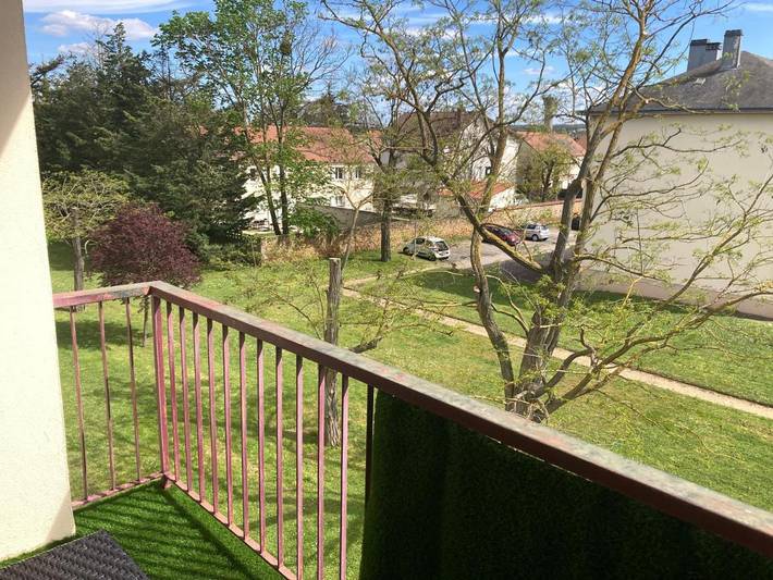 Appartement de vacances pour 6 personnes, avec terrasse ainsi que vue et vue sur le lac