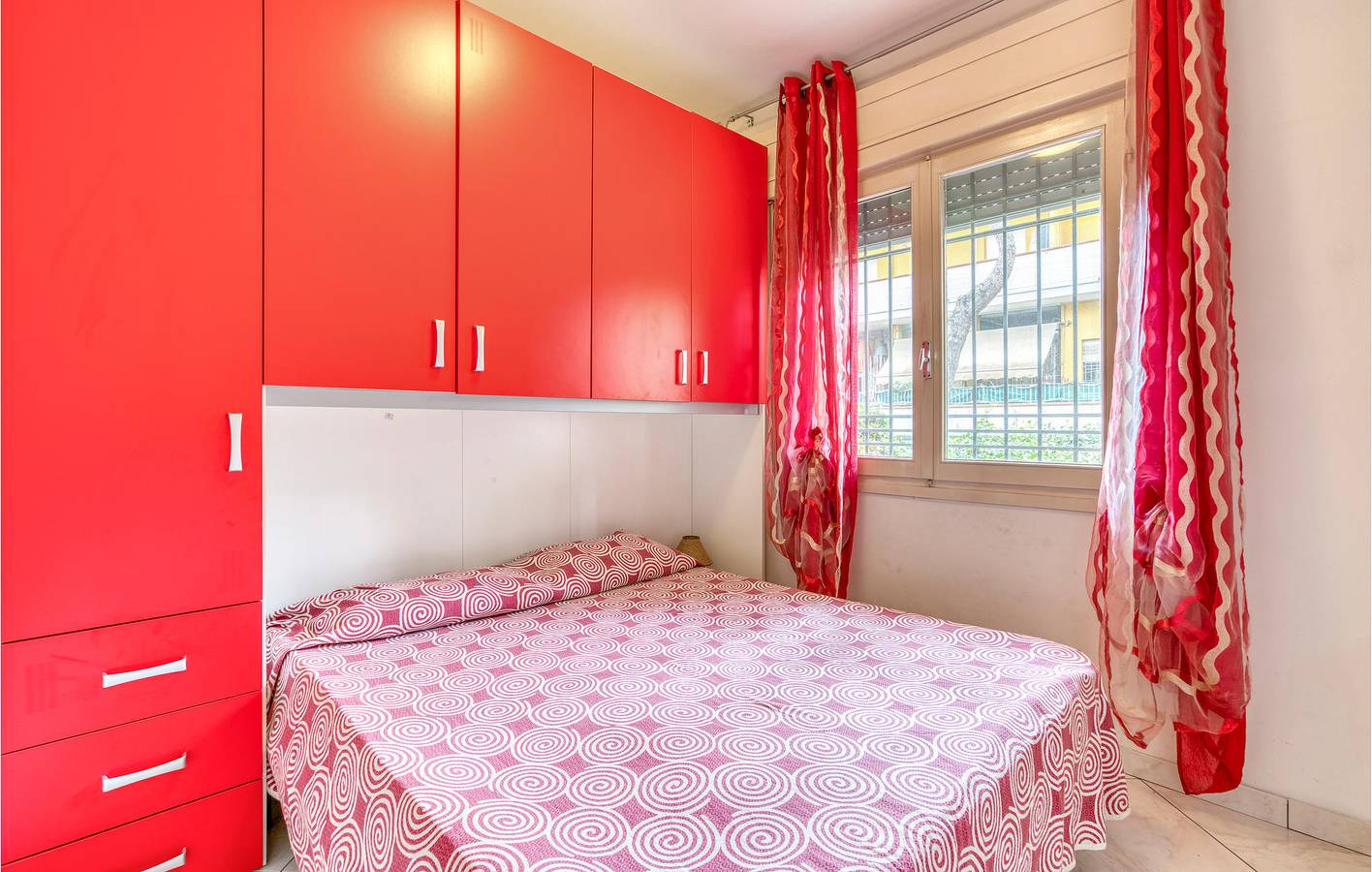 Ganze Ferienwohnung, Rückzugsort am Strand: 300m zum Meer, Pool & mehr in Rosolina Mare, Polesine