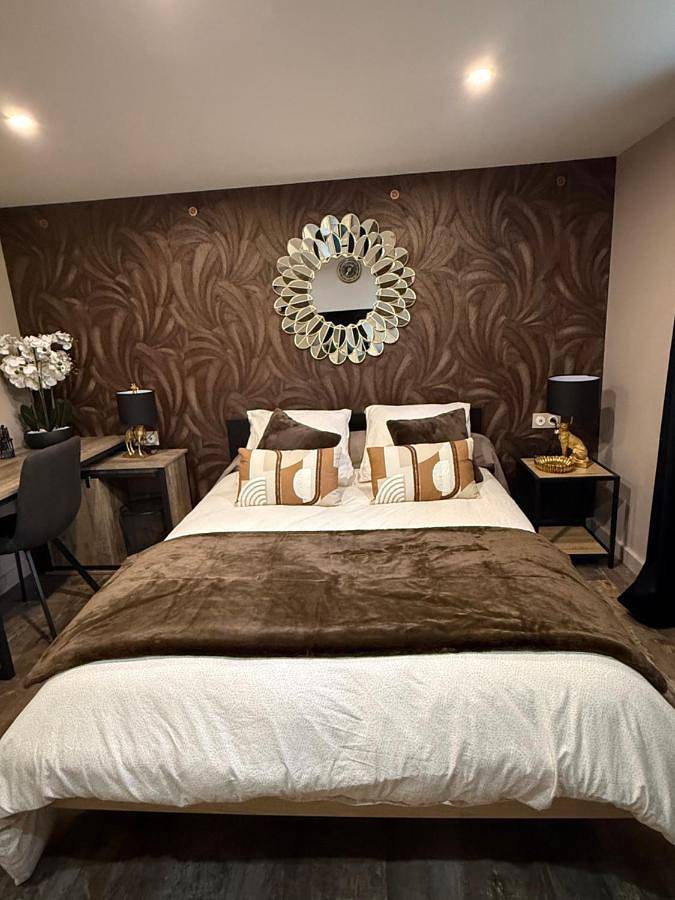 Location de vacances pour 6 personnes, avec jardin et jacuzzi à Naintré