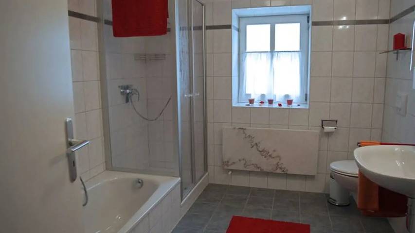 Ferienwohnung für 4 Personen, mit Sauna und Garten in Bad Windsheim - 3