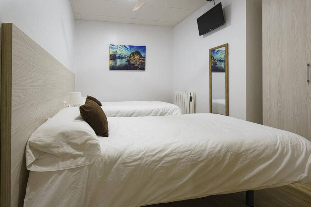 Entire apartment, Sophie Apartments 'Grande' with Private Terrace and Wi-Fi in Burela, Galician Coast