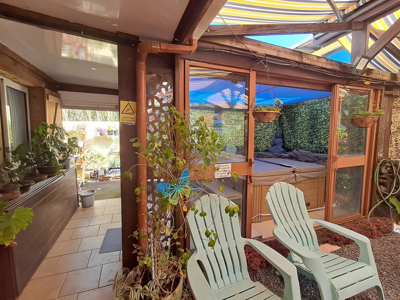 Maison aux Portes du Sud Sauvage – Maison familiale avec piscine et jacuzzi in Saint-Joseph (Réunion), Île de la Réunion