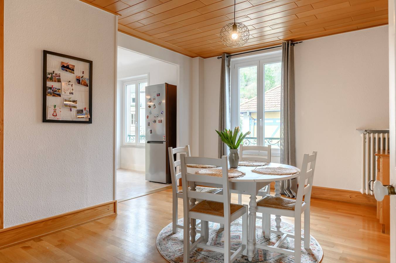 Appartement Le 47 : spacieux logement de vacances avec Wi-Fi en Alsace in Thann, Parc naturel régional des Ballons des Vosges