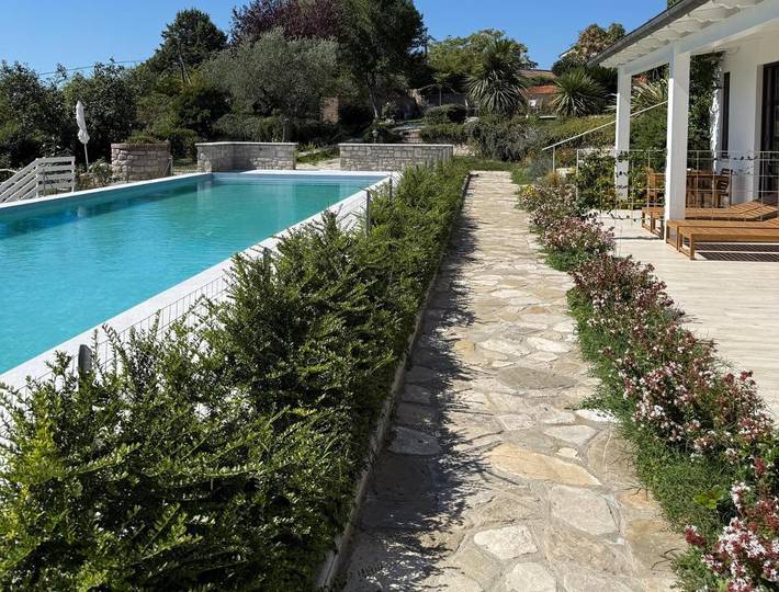Location de vacances pour 2 personnes, avec piscine ainsi que jardin et terrasse, animaux acceptés à Pietrelcina - 4
