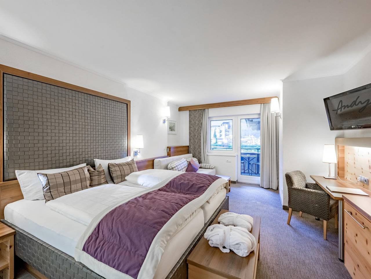 Hotel Andy - Doppelzimmer 30m² in Jerzens, Bezirk Imst