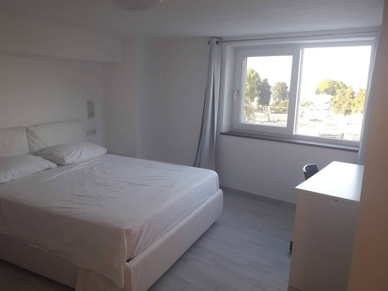 Ganze Wohnung, Apartment '2 Vista Mare' mit Meerblick, Wlan und Klimaanlage in Ischia Stadt, Ischia