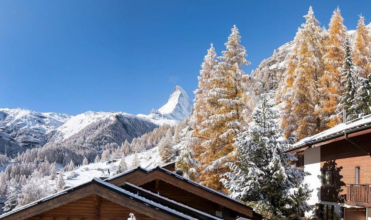 Ganze Ferienwohnung, Penthouse Zen Zermatt, 100m von Ski Lift und Piste in Zermatt, Walliser Alpen