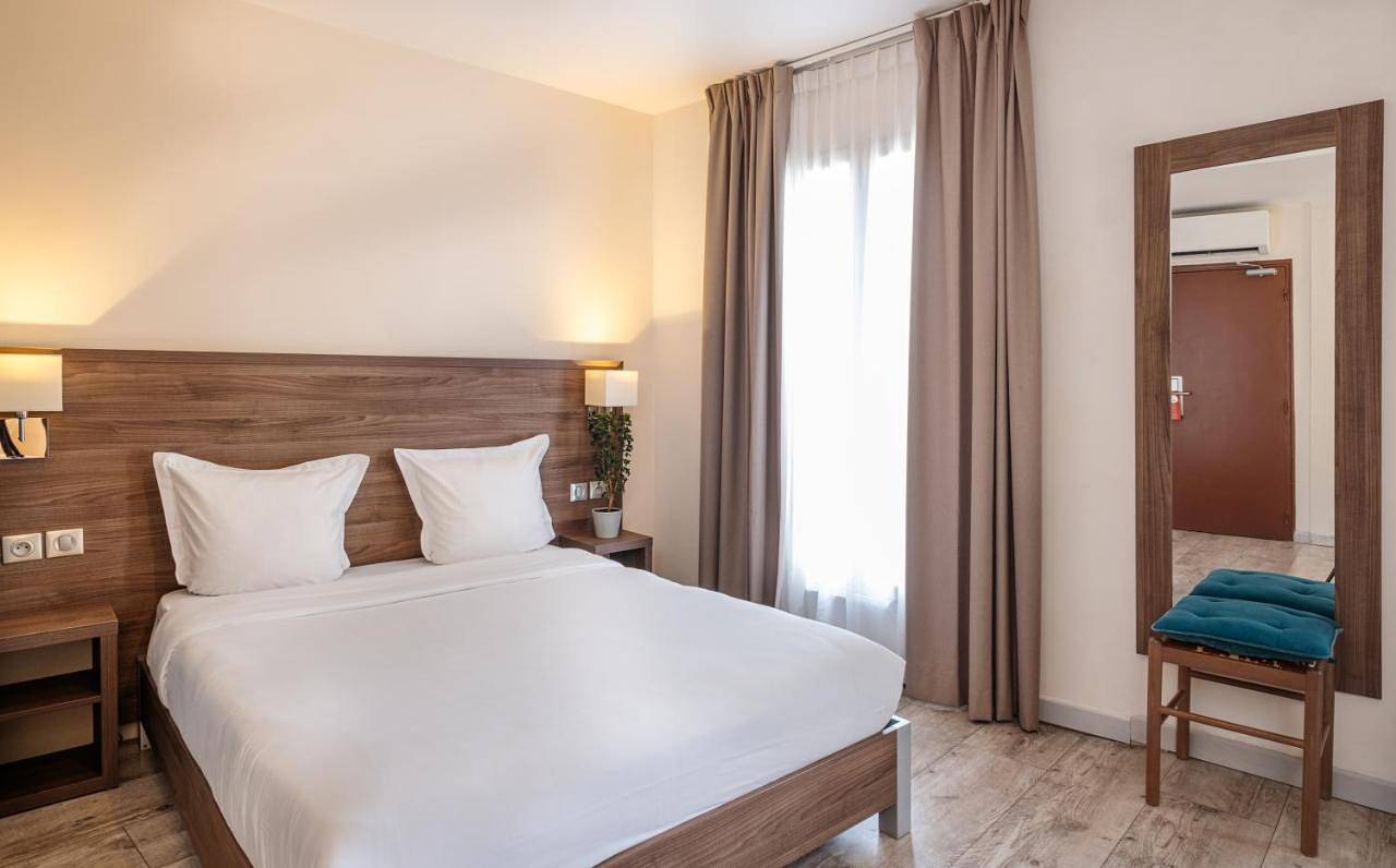 Hotel la Perle Montparnasse in 14e arrondissement de Paris, Paris