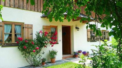 Ferienwohnung für 2 Personen, mit Garten und Balkon in Frasdorf