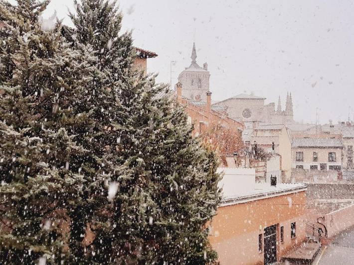 Apartamento para 4 personas, con jardín además de vistas y vistas al lago en Aranda de Duero
