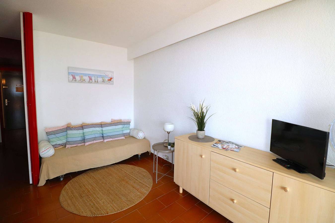 Apartamento vacacional entero, P2 seaside, garden level, Large terrace and garage in Port Camargue, Le Grau-du-Roi