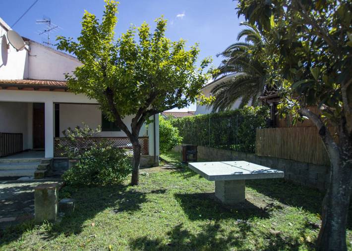 Ferienwohnung für 6 Personen, mit Garten in Marina di Campo