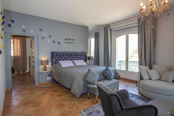 Maison d’hôte pour 8 personnes, animaux acceptés à Saint-Martin-de-Crau - 4