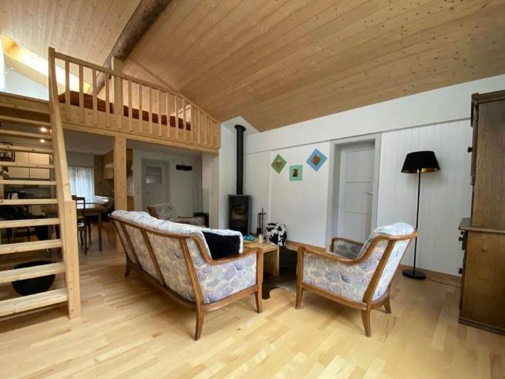 Gîte pour 4 personnes, avec Balcon et Vue à Kippel