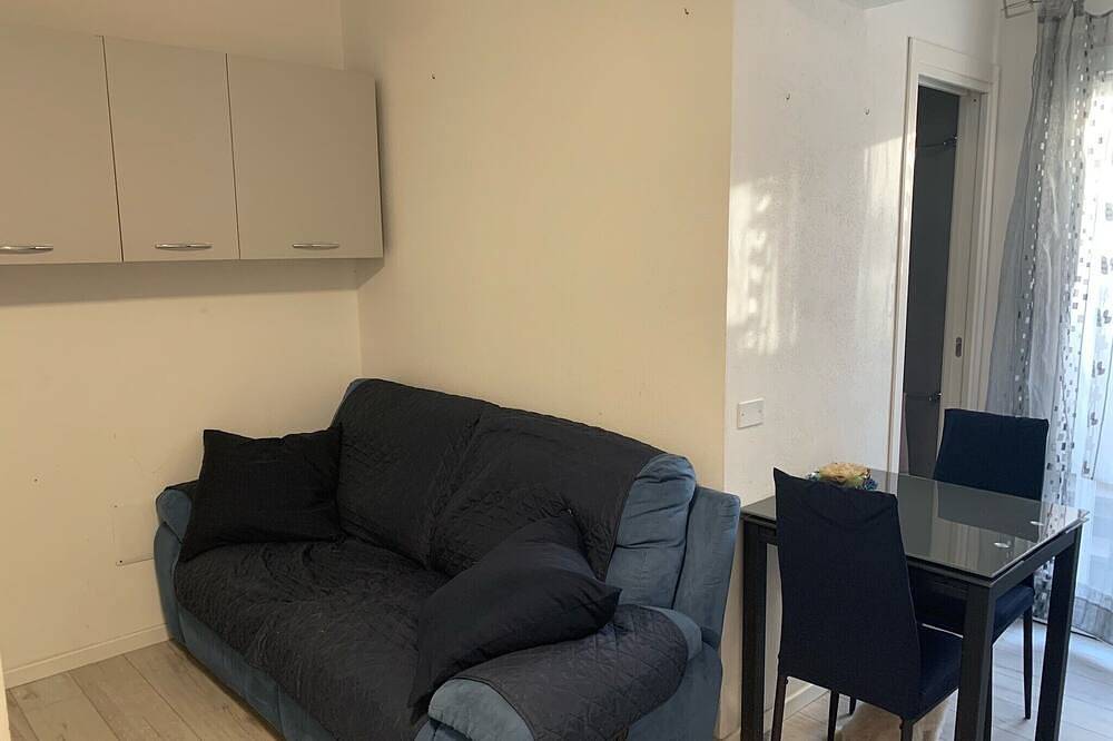 Apartment in villa with private garden in Pirri, Cagliari