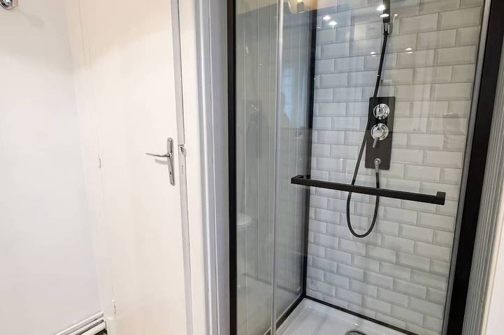 Appartement entier, Homerez - Studio à Néris-les-Bains in Néris-les-Bains, Région de Montluçon