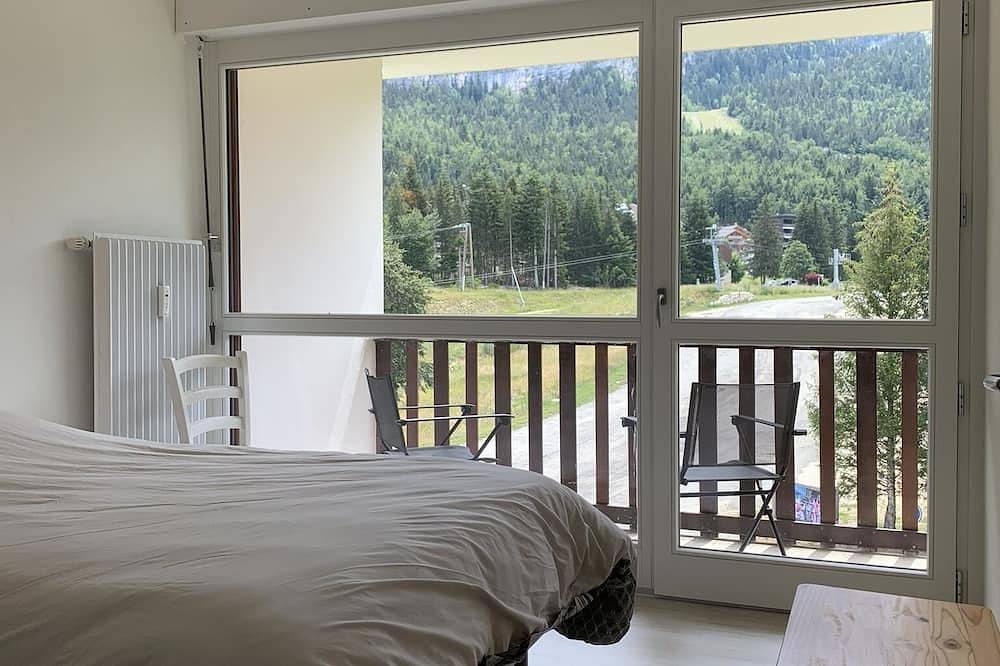 Entire apartment, Newly renovated and well-equipped 3-room apartment at the foot of the slopes in Corrençon-en-Vercors, Parc naturel régional du Vercors