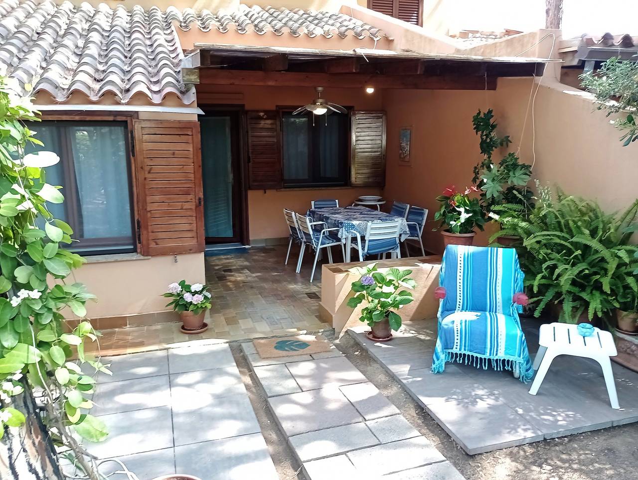 Casa Maria – Ferienhaus in Sardinien, 200 m vom Meer im Residence La Pineta in Santa Margherita di Pula, Pula und Umgebung