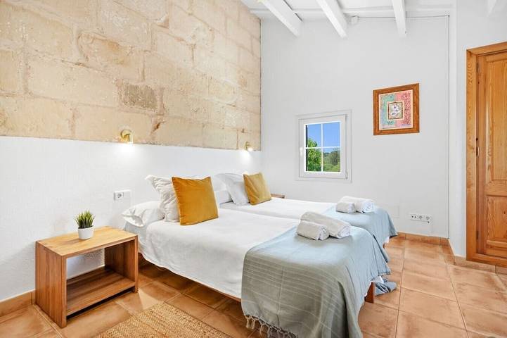 Gîte pour 10 personnes, avec terrasse et jardin à Alaior - 3