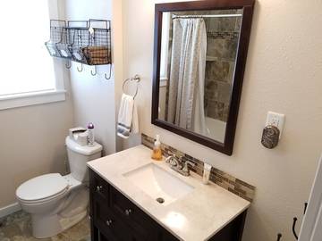 Vacation House for 6 Guests in Casper Mountain, Wyoming, Picture 4