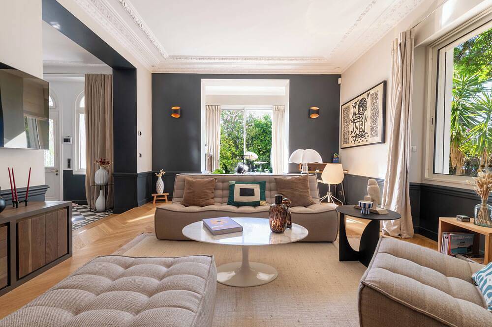 Luxury Panoramic Sea View 5* Villa Pool  Beach Within Walking Distance in Cannes La Bocca, Cannes