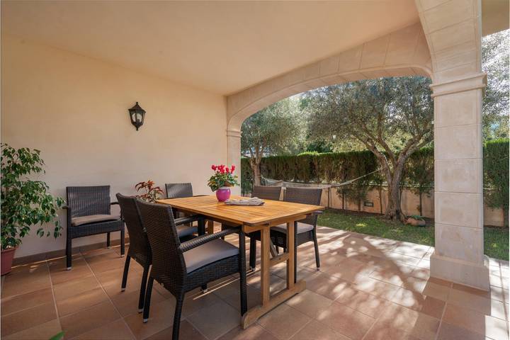 Calma - Schönes Haus mit privatem Pool in Meeresnähe. Wifi gratis. in Playa Son Serra de Marina, Santa Margalida