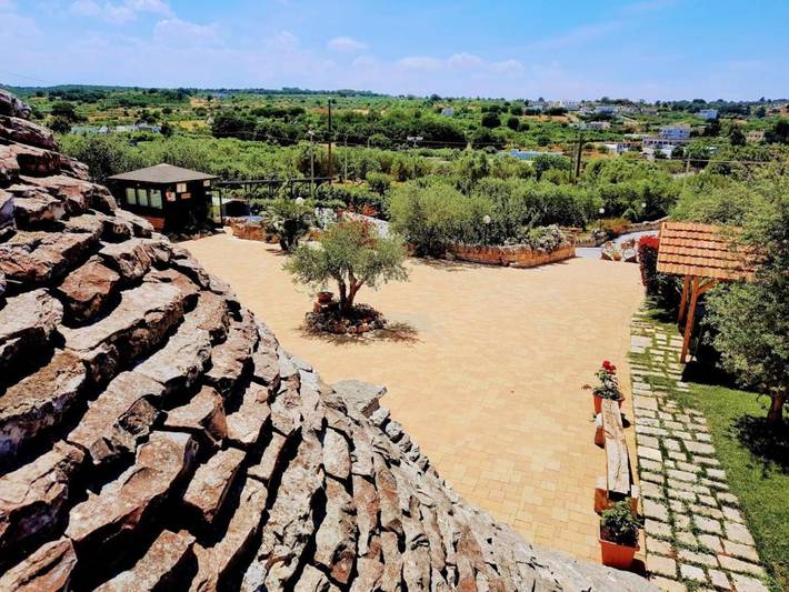 B&b per 5 persone, con panorama e giardino a Martina Franca