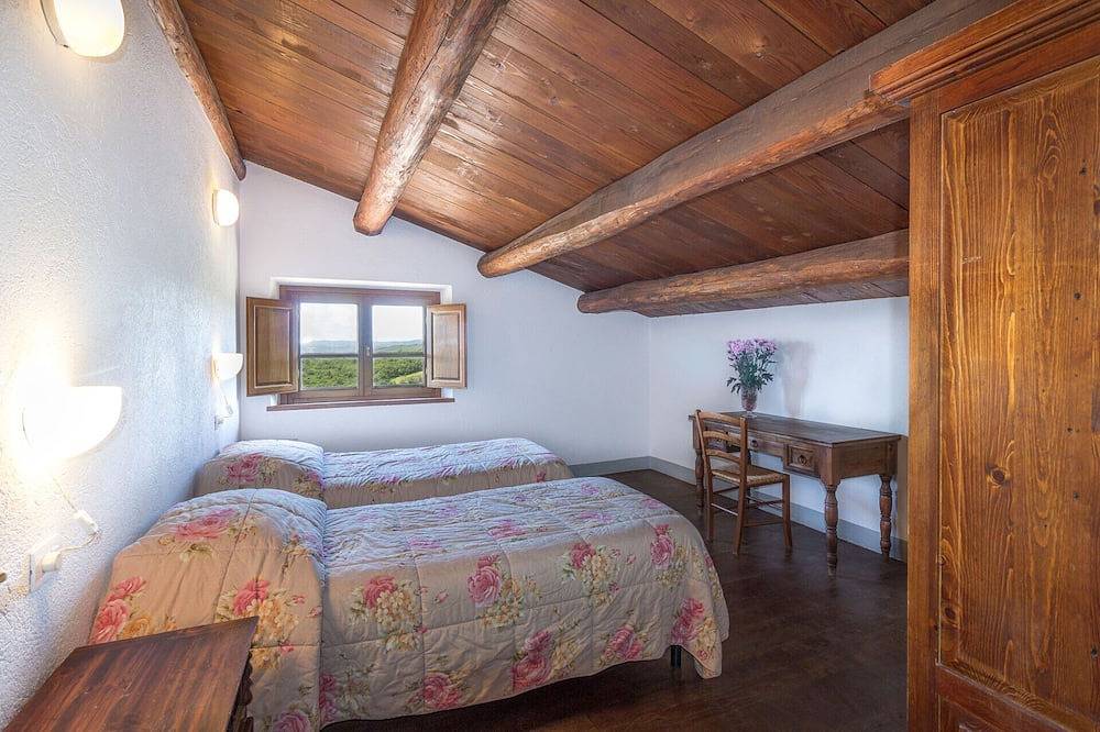Villa Cungi with Privacy, stunning view, private pool, wifi Tuscany no neighbors in Sansepolcro, Valtiberina