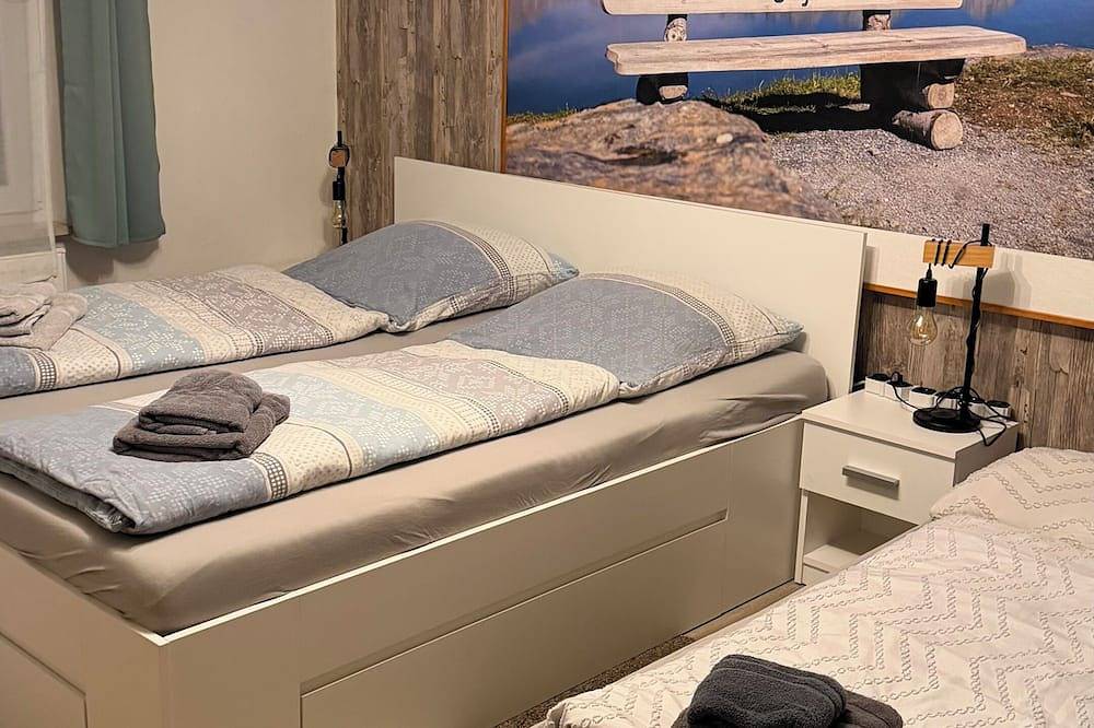 Gästehaus Götz -gemütliche Ferienzimmer im Weserbergland- in Reinhardshagen, Hessisches Bergland