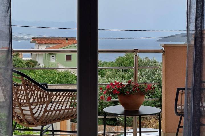 Apartament wakacyjny dla 5 osób, z Balkon/ taras w Slatine