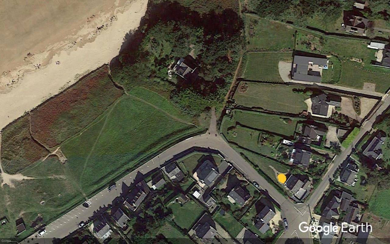 Ty Kerluz - Vue Mer et Plage à 80m in Locquirec, Ceinture Dorée