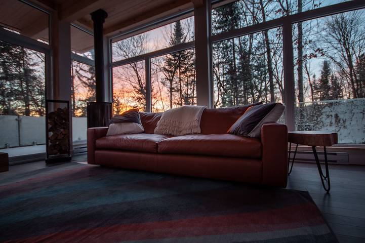 Cabane en bois pour 4 personnes, avec terrasse, animaux acceptés dans Mont-Tremblant - 2