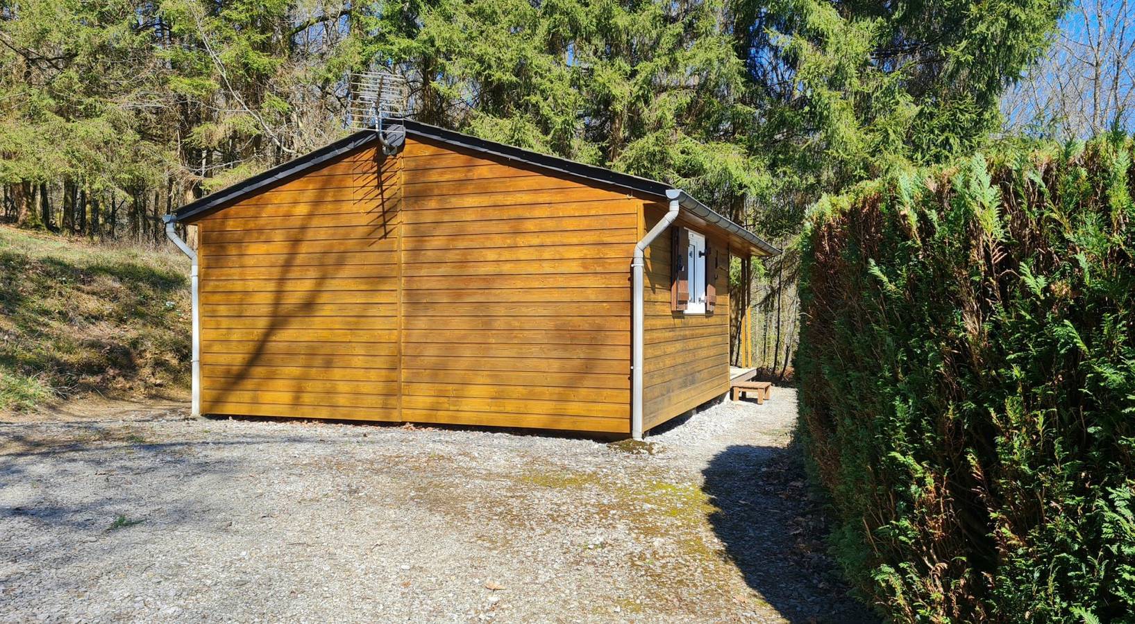 Chalet "Le Corpias" Individuel (+2 "Le Liry" & "Le Bausoy") in Tournavaux, Parc naturel régional des Ardennes