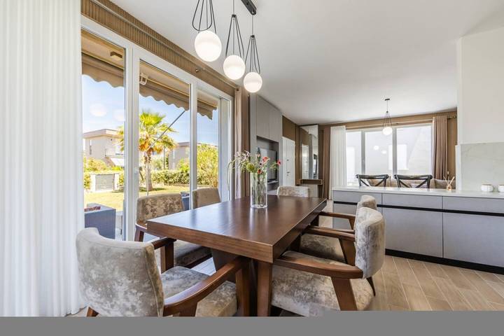 Villa pour 8 personnes, avec Balcon et Jardin en Albanie - 3