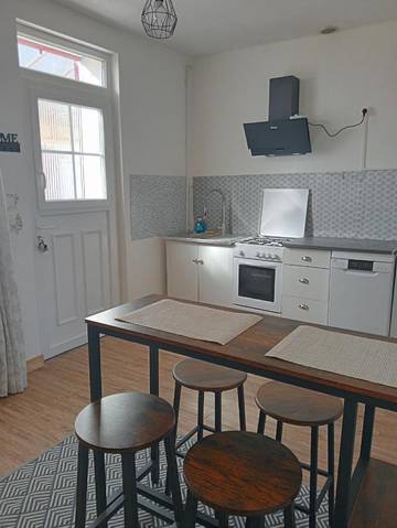 Gîte pour 4 personnes, avec terrasse et vue à Vierzon
