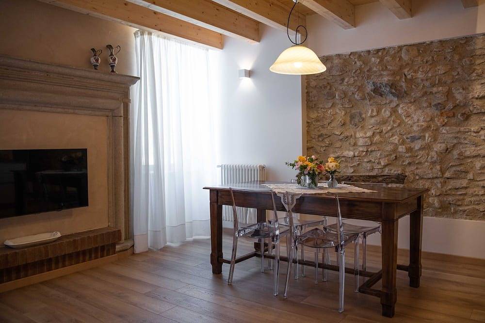 Geheel appartement, Margherita in Roè Volciano, Garda Bergen