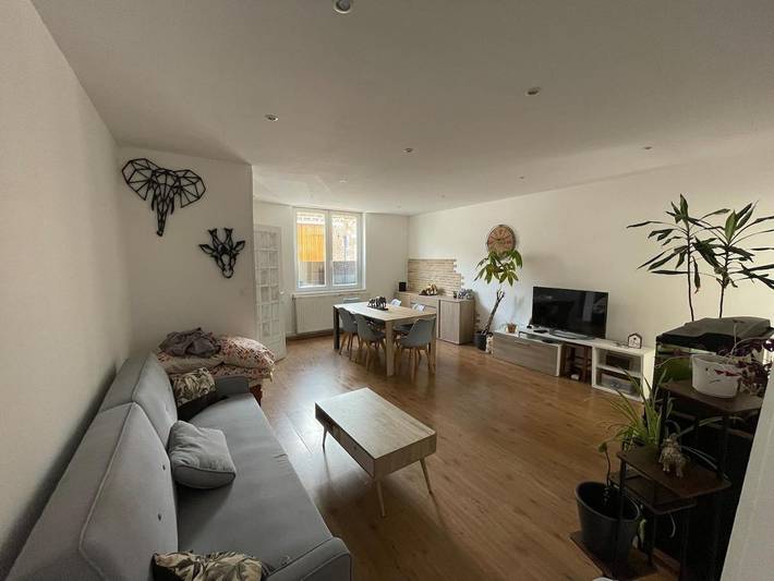 Gîte pour 6 personnes, avec Terrasse et Jardin à Annœullin