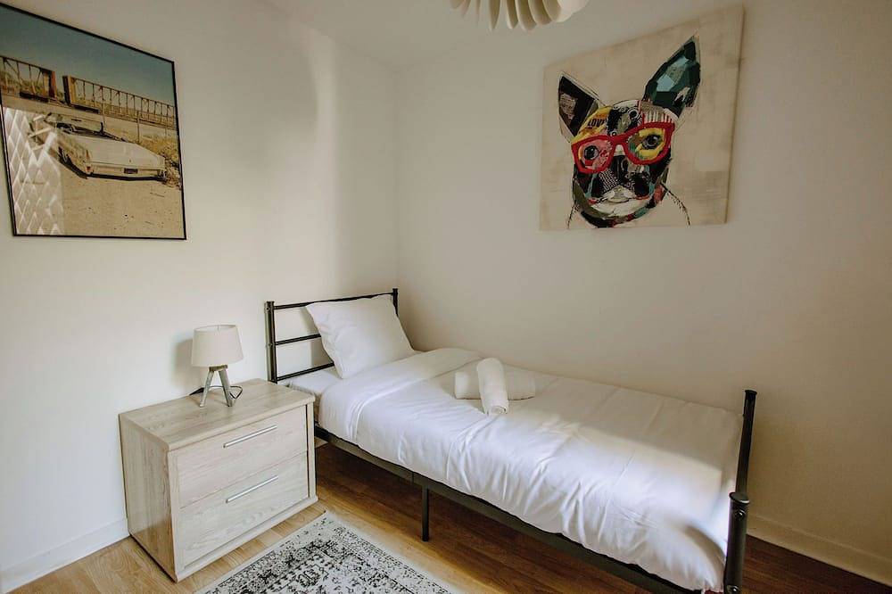 Appartement entier, Appartement\" Le 77 de Satie\", séjour raffiné au cœur historique d'Honfleur in Honfleur, Région de Lisieux