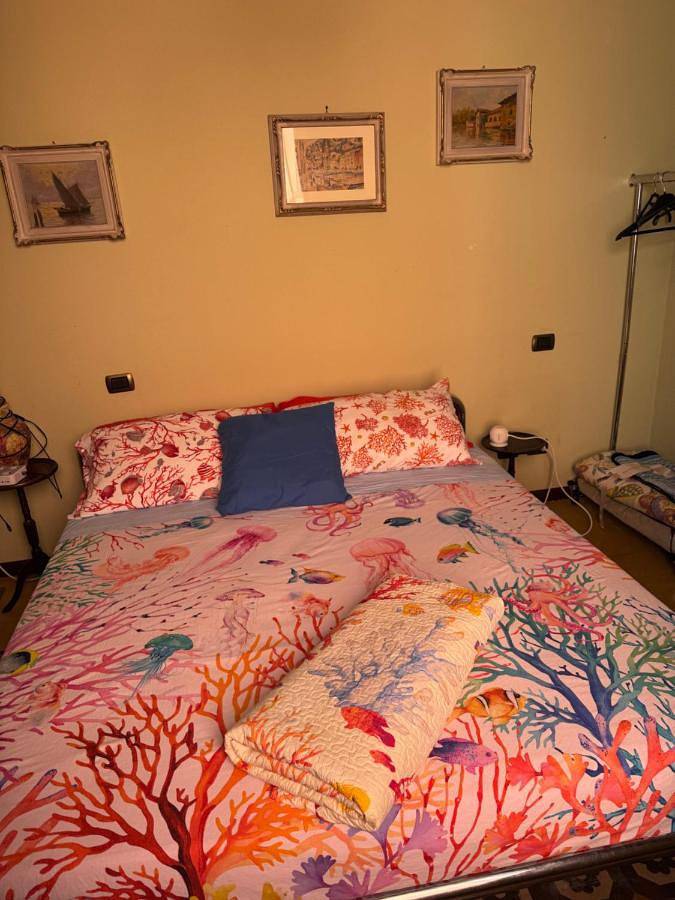 Popii al mare Appartamento in villa storica fronte mare con wifi e aria condizionata, arredamenti di pregio e giardino parcheggio a pagamento su richiesta in Riva Trigoso, Sestri Levante