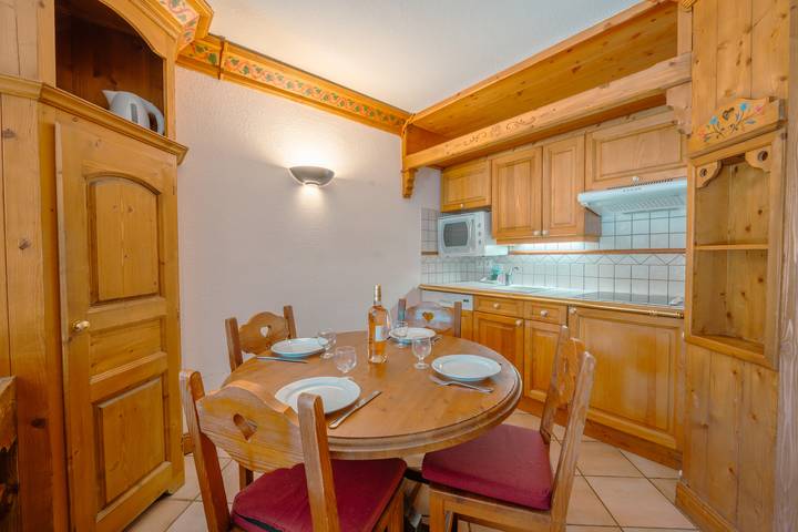 Ganze Wohnung, Le Cristal Mb5 Pool & Parking in Argentière, Chamonix
