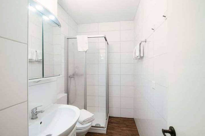 Apartamento entero, Studio apartment a few steps from Piazza Grande and the lakefront (City 1) in Locarno, Alpes Ticineses y del Verbano