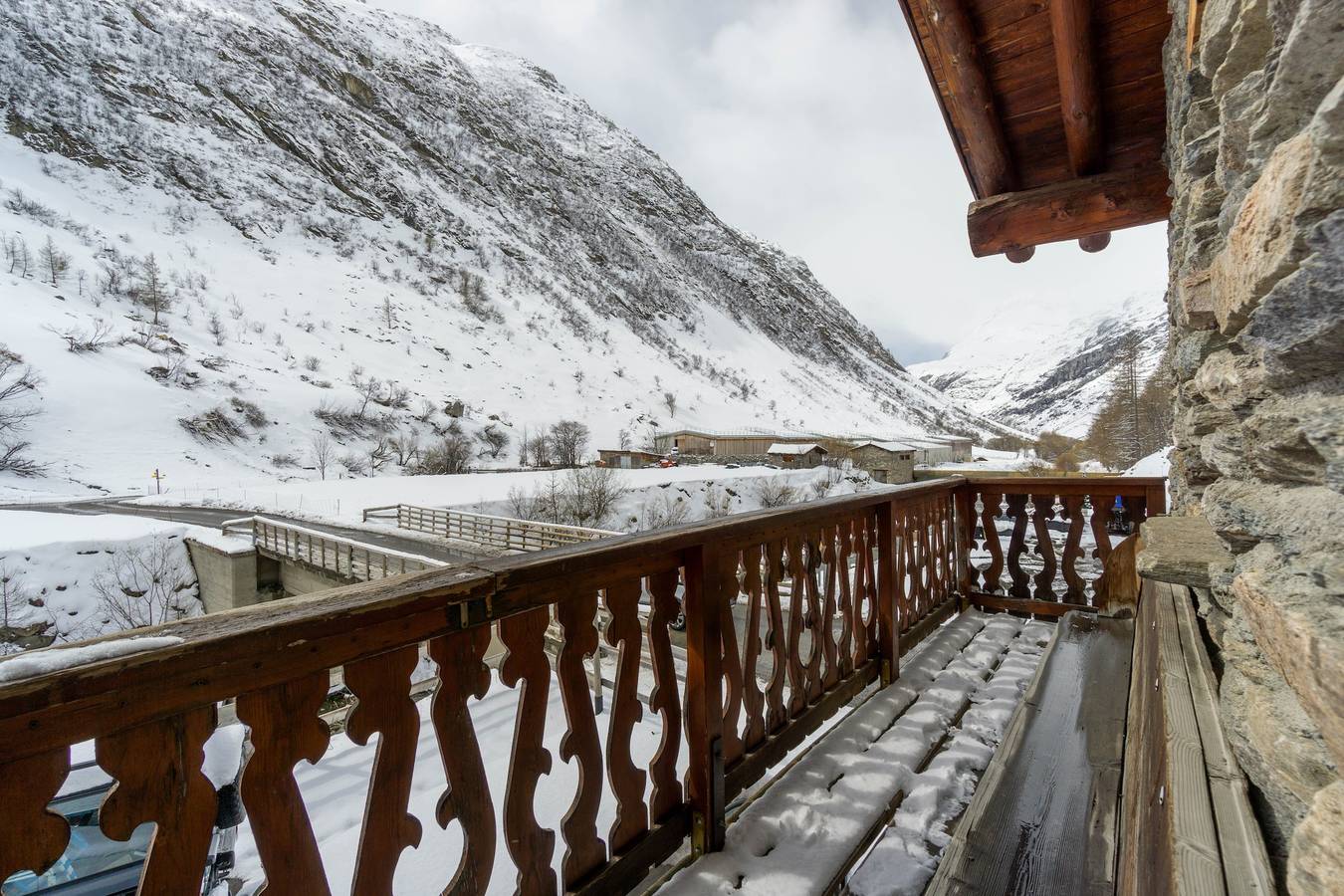 Chalet "Les Moulins" con balcone, giardino in comune e Wi-Fi in Bonneval-sur-Arc, Regione di Saint-Jean-de-Maurienne
