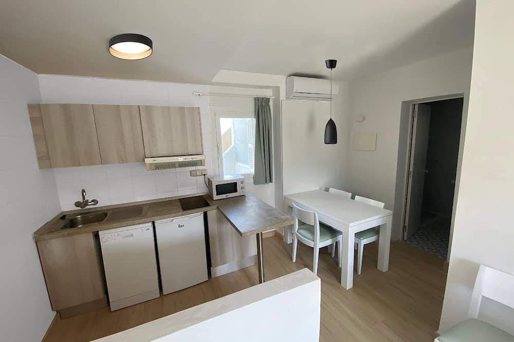 Entire apartment, Apartment with Pool View in Cala Anguila, Manacor