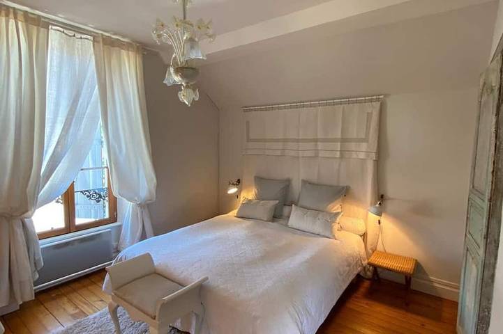Location de vacances pour 4 personnes, avec Terrasse à Saint-Didier-sur-Arroux - 2