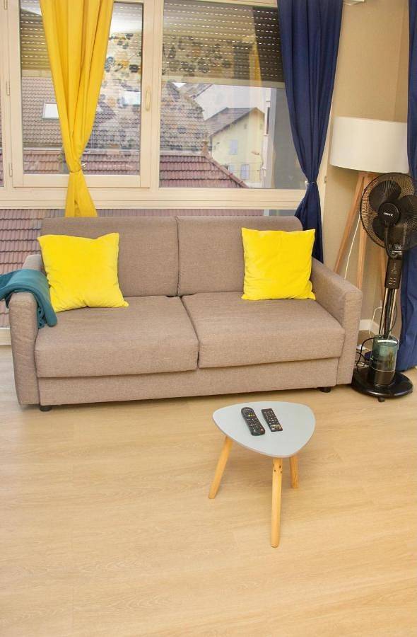 Gîte pour 4 personnes, avec vue à Cluses - 3