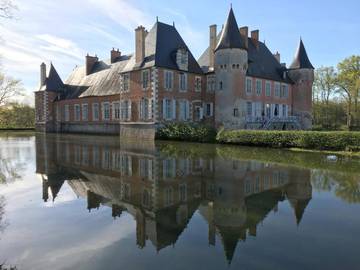Maison d’hôte pour 3 personnes, avec vue ainsi que terrasse et jardin, animaux acceptés à Souesmes