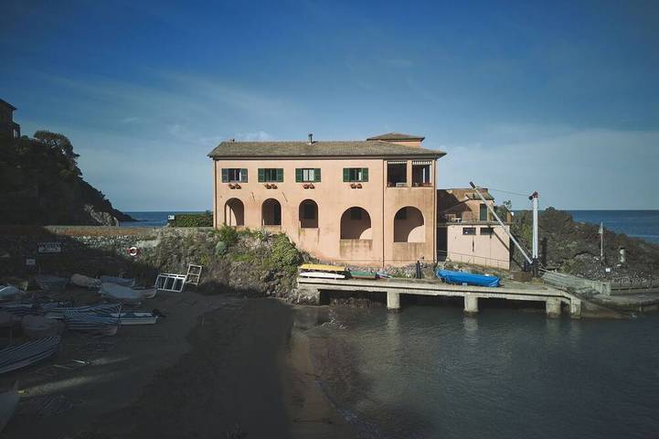 Maison de vacances pour 14 personnes, avec jacuzzi et balcon à Commune de Levanto