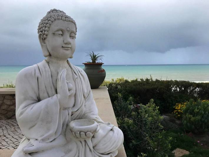 Location de vacances pour 3 personnes, avec jardin ainsi que vue et terrasse à Azenhas do Mar - 3