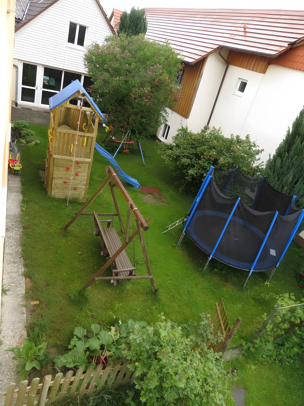 Ganze Wohnung, Apartment '3' mit Balkon, Garten und Wlan in Überlingen, Region Bodensee-Oberschwaben