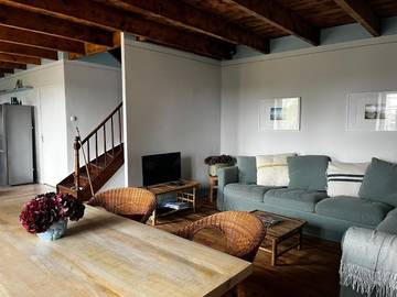 Gîte pour 6 personnes, avec jardin et vue à Locquénolé